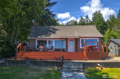 22492 N Us Highway 101, Shelton, WA, 98584-9763 | Card Image