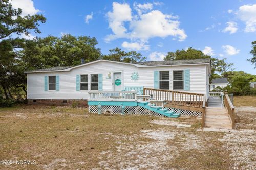 385 Diamond City Drive, Harkers Island, NC, 28531 | Card Image