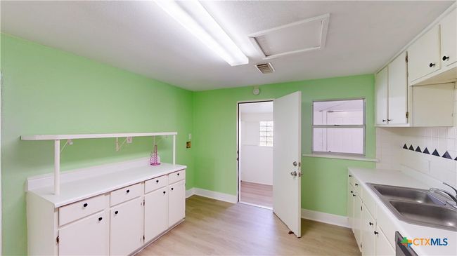 312 W Jefferson Avenue, House other with 4 bedrooms, 2 bathrooms and null parking in Port O'Connor TX | Image 18