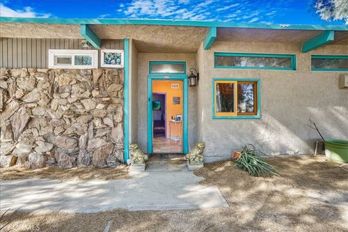 15880 La Vida Dr, Palm Springs, CA, 92262-1020 | Card Image