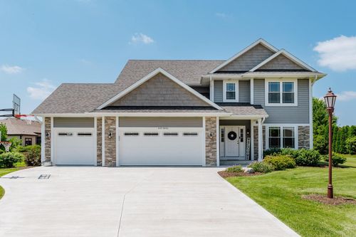 W137S9743 Kramer Court, Muskego, WI, 53150 | Card Image