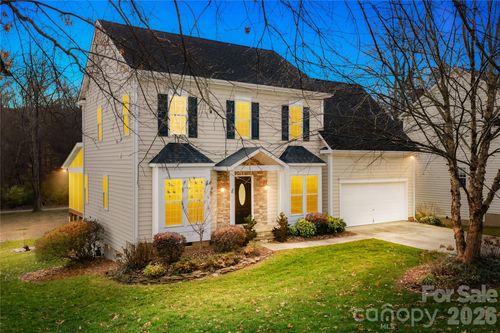110 Easy St, Mooresville, NC, 28117-4351 | Card Image