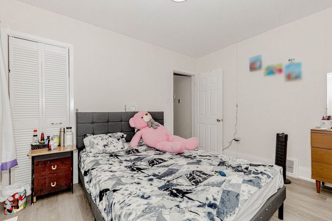 22 Rogers Rd, House other with 4 bedrooms, 2 bathrooms and 4 parking in Brampton ON | Image 25