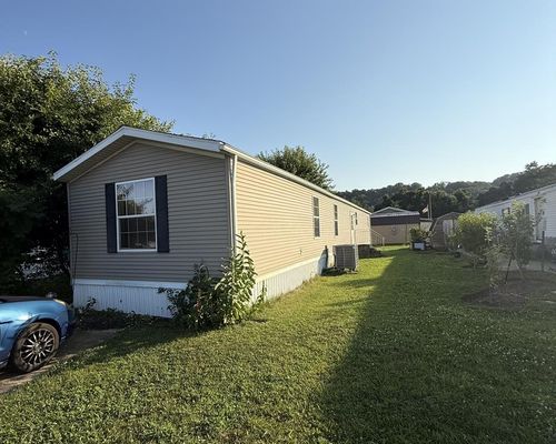 14996 Pleasant Valley Rd, Chillicothe, OH, 45601-4073 | Card Image