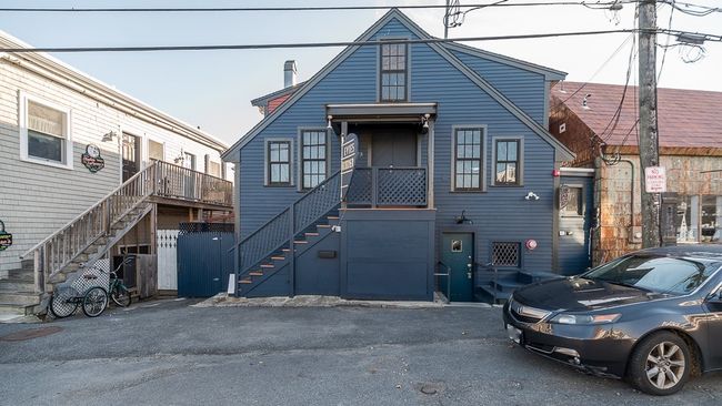 2 - 73 Rocky Neck Ave, Condo with 2 bedrooms, 3 bathrooms and null parking in Gloucester MA | Image 22