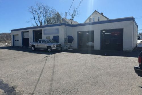 15 Atwood St, Attleboro, MA, 02703-3911 | Card Image