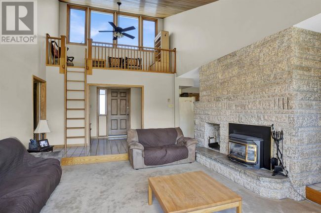 205 Demchuk Rd, Home with 3 bedrooms, 3 bathrooms and null parking in Thunder Bay ON | Image 9