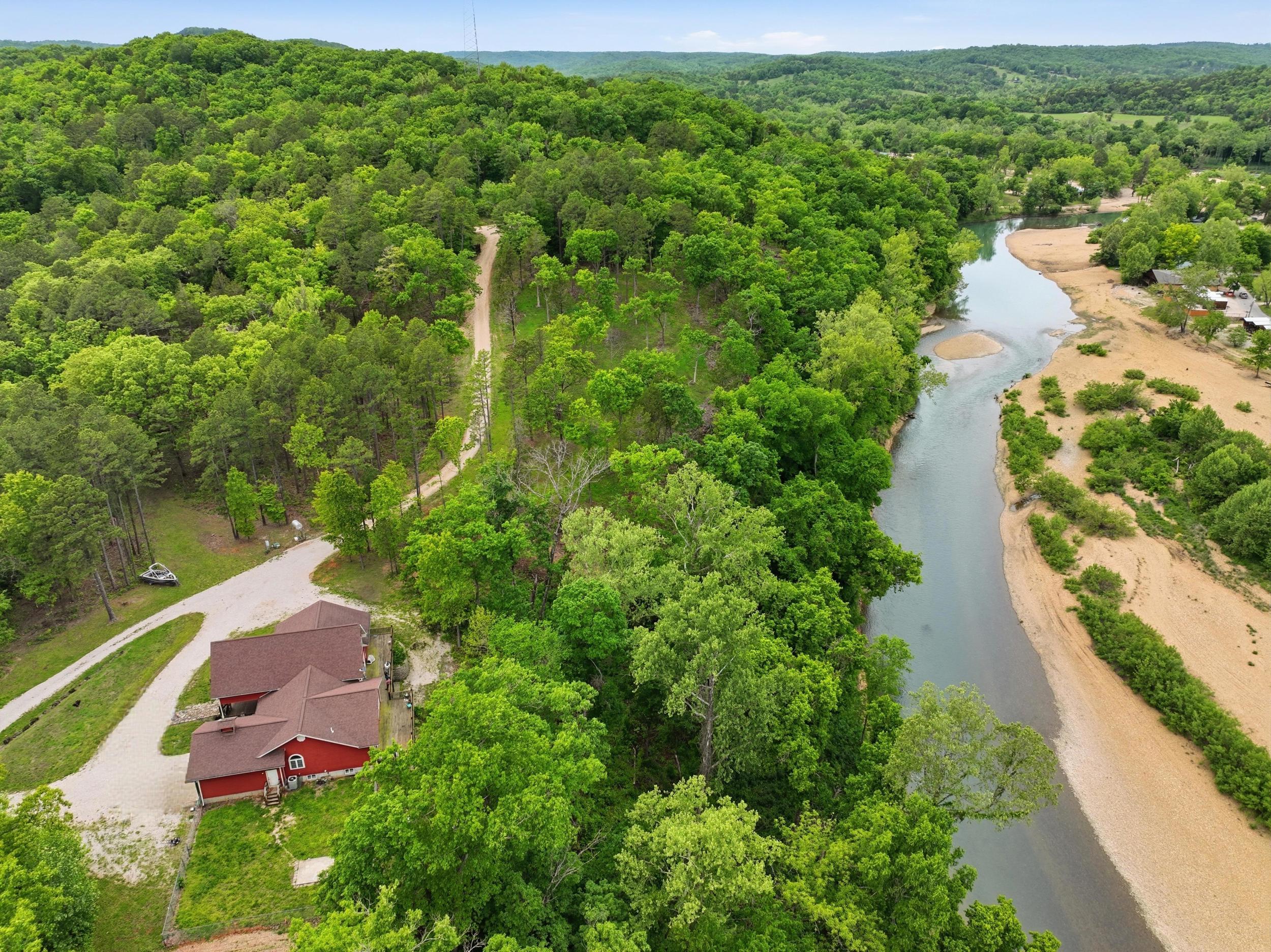 Residential in Eminence 4