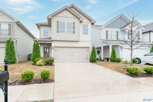 7211 Elmcroft Ave Nw, Huntsville, AL, 35806-4151 | Card Image