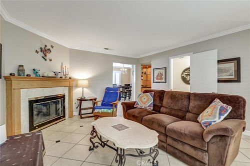 unit-29-2254 Gaviota Ave, Signal Hill, CA, 90755-3657 | Card Image