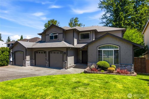 35826 9th Ave Sw, Federal Way, WA, 98023-7227 | Card Image
