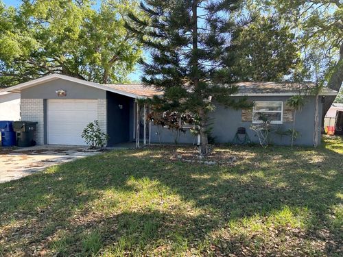 2203 Gladys St, Largo, FL, 33774-1332 | Card Image