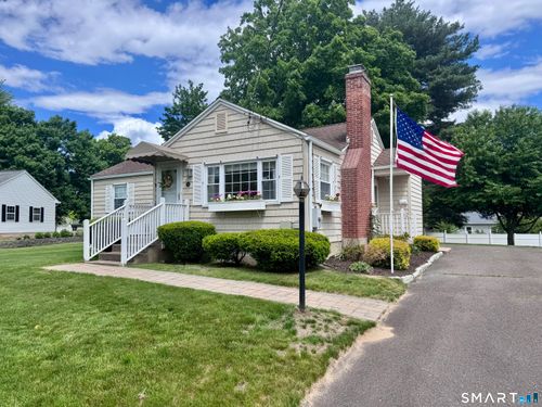 20 Sherwin Ln, Windsor Locks, CT, 06096-2420 | Card Image