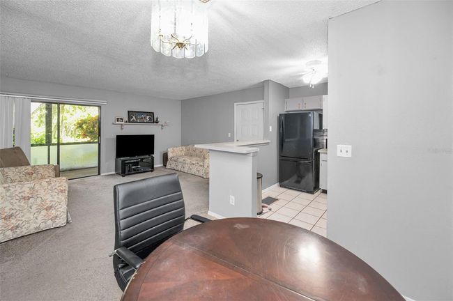 Dining Area and kitchen | Image 15