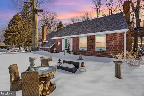 2031 Sylvan Park Rd, Burlington, NJ, 08016-3641 | Card Image