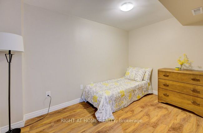 34 Langston Dr, House attached with 5 bedrooms, 3 bathrooms and 2 parking in Brampton ON | Image 28