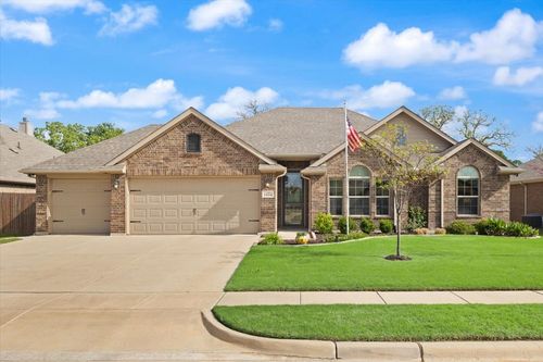 1420 Glade Meadows Dr, Joshua, TX, 76058-9319 | Card Image