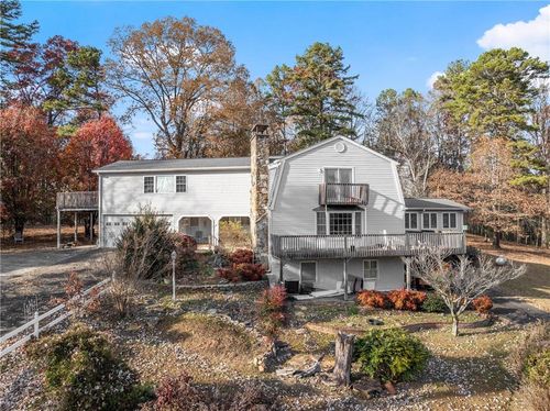 387 Smokerise Dr, Sautee Nacoochee, GA, 30571-3226 | Card Image