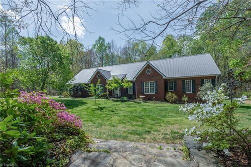 3227 Us Highway 601 N, Mocksville, NC, 27028-5957 | Card Image