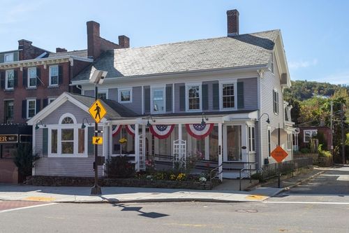 1-886 Main St, Fitchburg, MA, 01420-3008 | Card Image