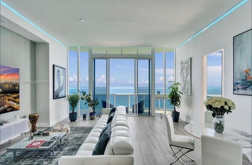 4301-15901 Collins Ave, Sunny Isles Beach, FL, 33160-4167 | Card Image