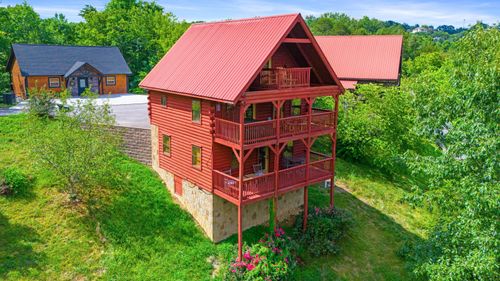 513 Hideaway Ridge Cir, Sevierville, TN, 37862-4447 | Card Image