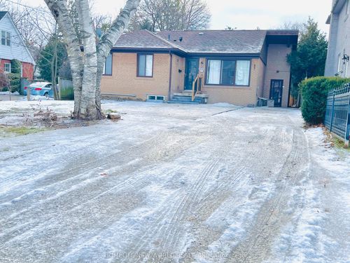 ground-203 Mckee Ave, North York, ON, M2N4C9 | Card Image