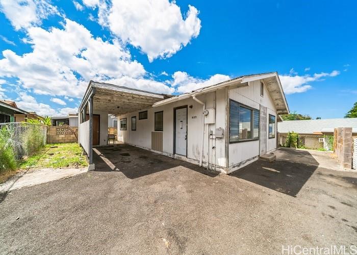Kepue St, Waianae, HI 96792