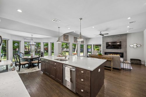 732 Creek Valley Ct, Allen, TX, 75002-5294 | Card Image