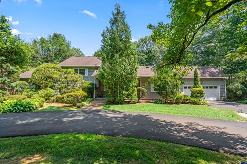 6 Craig Dr, Huntingtn Sta, NY, 11746-4705 | Card Image