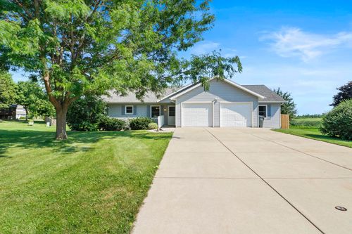 1621 Carlson Place, Watertown, WI, 53094 | Card Image