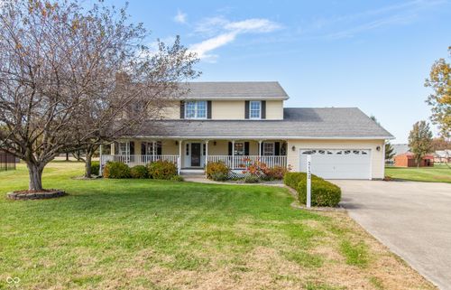 2132 Lower Heiskell Ct, Seymour, IN, 47274-9624 | Card Image