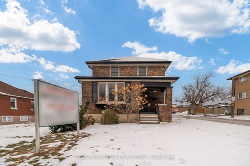123 Mary St E, Whitby, ON, L1N2P3 | Card Image