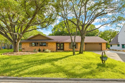 1233 Rapids Rd, New Braunfels, TX, 78130-3011 | Card Image