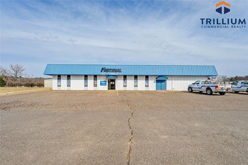 1450 1st Avenue, Chippewa Falls, WI, 54729 | Card Image