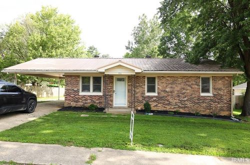 204 Olive St, Boonville, IN, 47601-2530 | Card Image