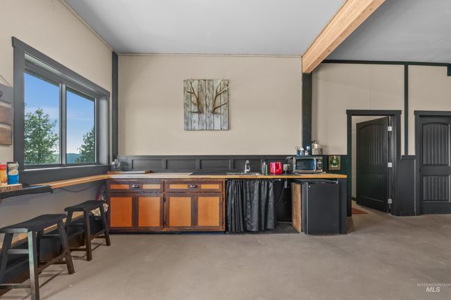 520 Valley View Dr, House other with 5 bedrooms, 4 bathrooms and null parking in Lenore ID | Image 29