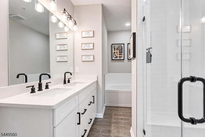 Residential in Wood-Ridge Boro 3
