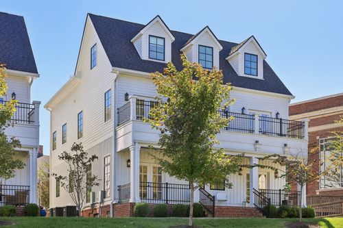 521 Hobson Chapel Pl, Nashville, TN, 37206-3098 | Card Image