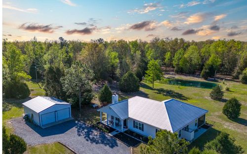 11001 225th Rd, Live Oak, FL, 32060-6125 | Card Image