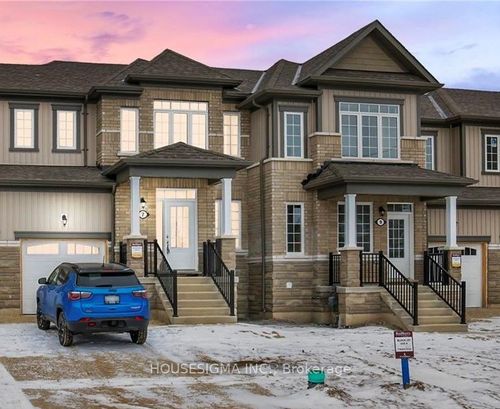 7 Stately Dr, Wasaga Beach, ON, L9Z0L9 | Card Image