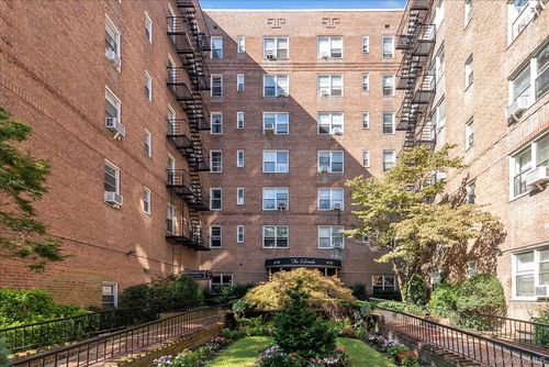 b15-67-12 Yellowstone Blvd, Forest Hills, NY, 11375 | Card Image