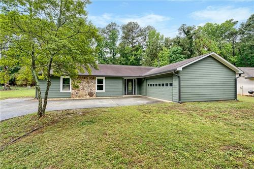 4276 Springfield Dr, Peachtree Corners, GA, 30092-1623 | Card Image