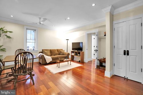 apt-103-936 Madison St Nw, WASHINGTON, DC, 20011-8200 | Card Image