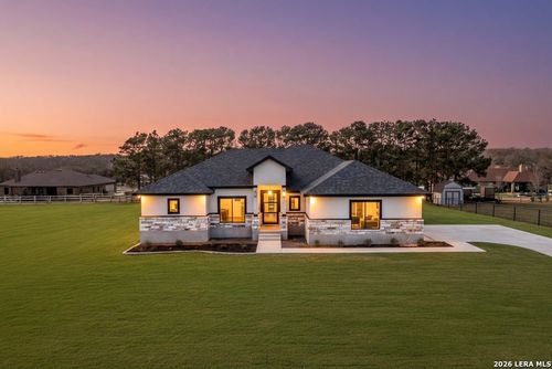 314 Honeysuckle Ln, La Vernia, TX, 78121-4472 | Card Image