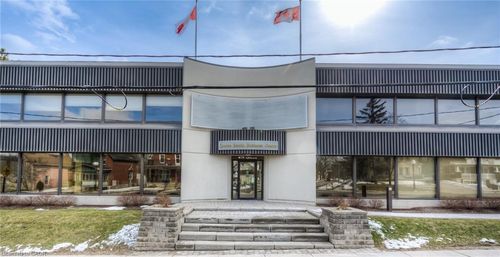 675-201 Queen Street, Kitchener, ON, N2B3C3 | Card Image