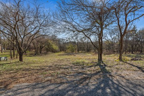 109 Falls Creek Ln, Gunter, TX, 75058-2559 | Card Image