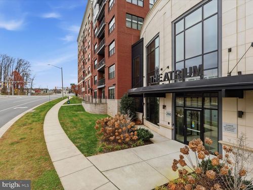 unit-413-2960 Vaden Dr, FAIRFAX, VA, 22031-1068 | Card Image