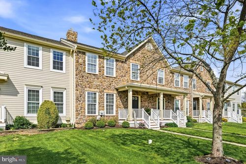 7 Braden Ct, PERKASIE, PA, 18944-3280 | Card Image