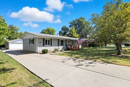 2473 Hanover Dr, Indianapolis, IN, 46227-4487 | Card Image